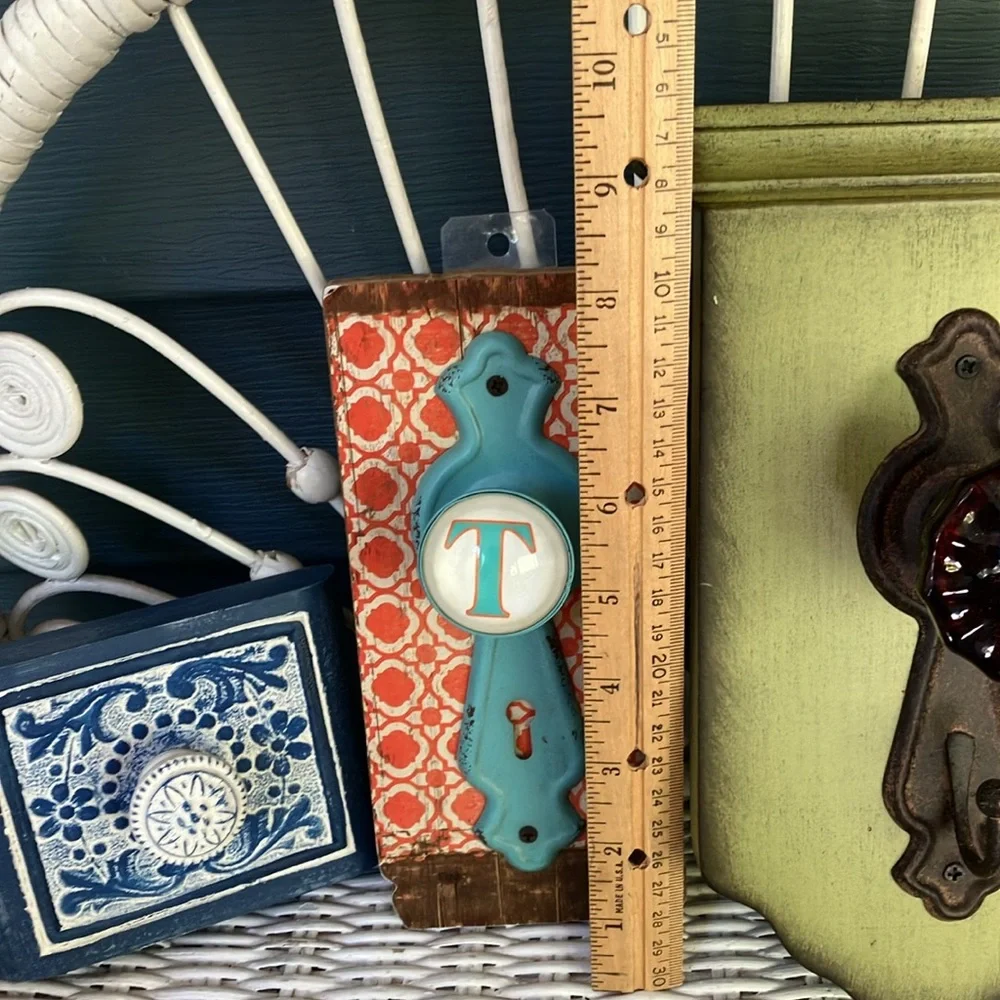 Bundle Of 4 Wall Hooks, Wooden, Ready To Hang